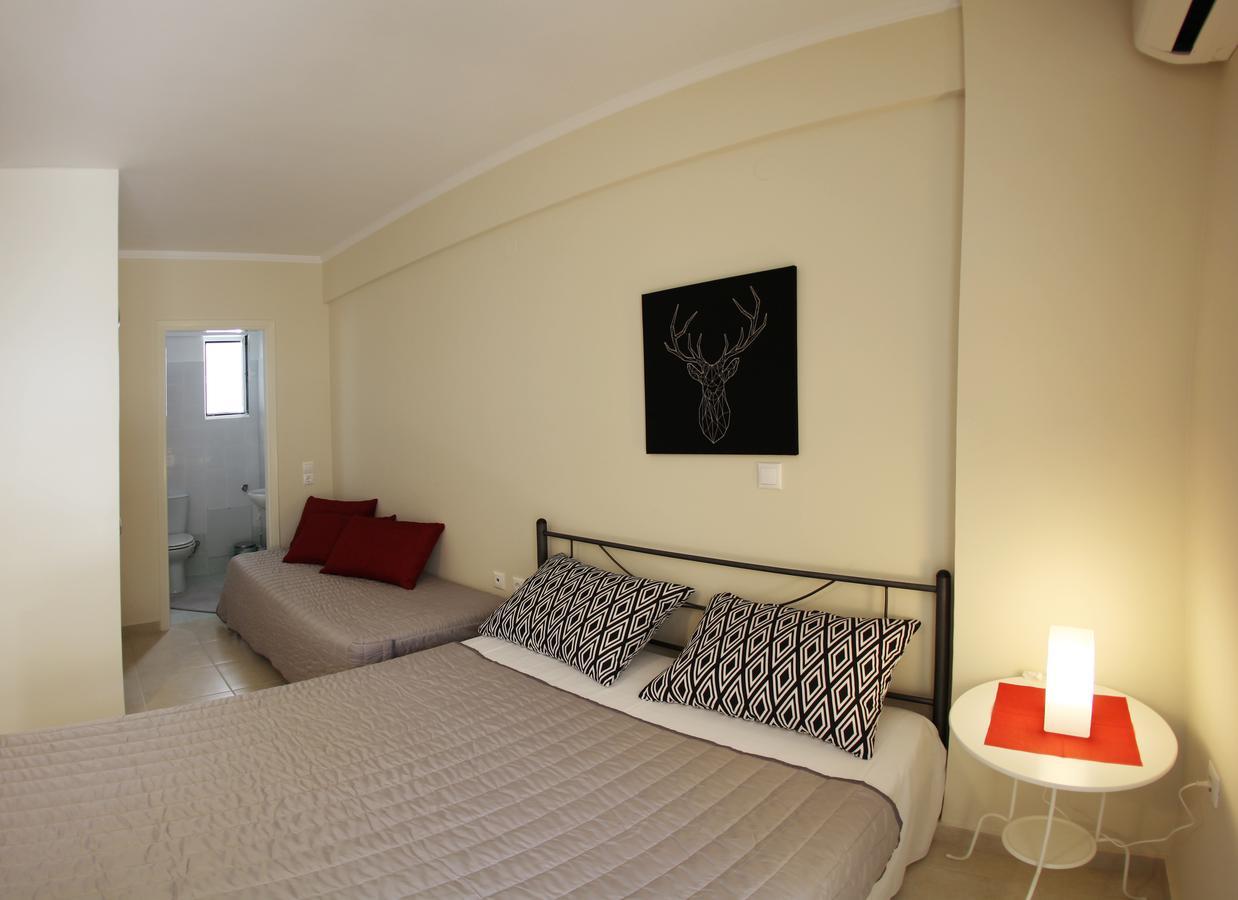 Lalezas Studios Толон Экстерьер фото
